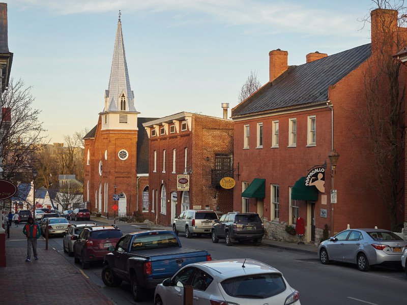 32 Reasons to Love Lexington