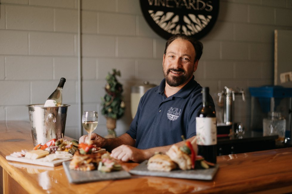 Zoll Vineyards Makes a Splash