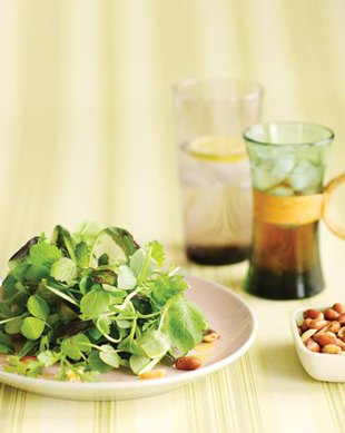 Local Asian Mix Salad with Rice Wine Vinaigrette