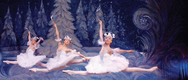 Pirouettes & Poinsettias