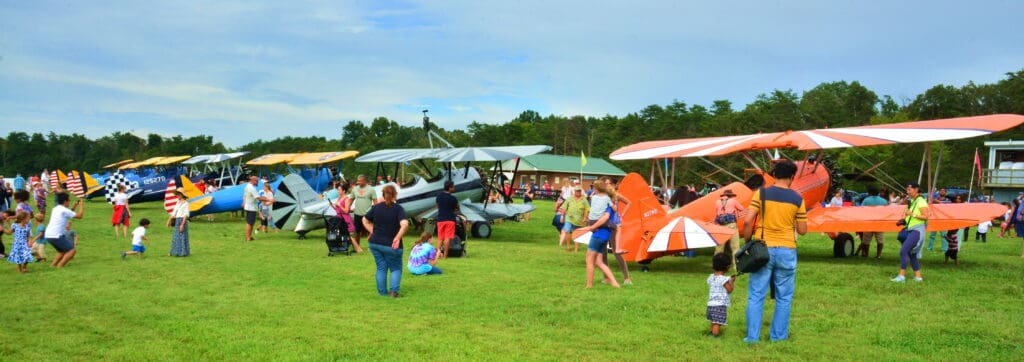 The FCA aircraft line up after the show