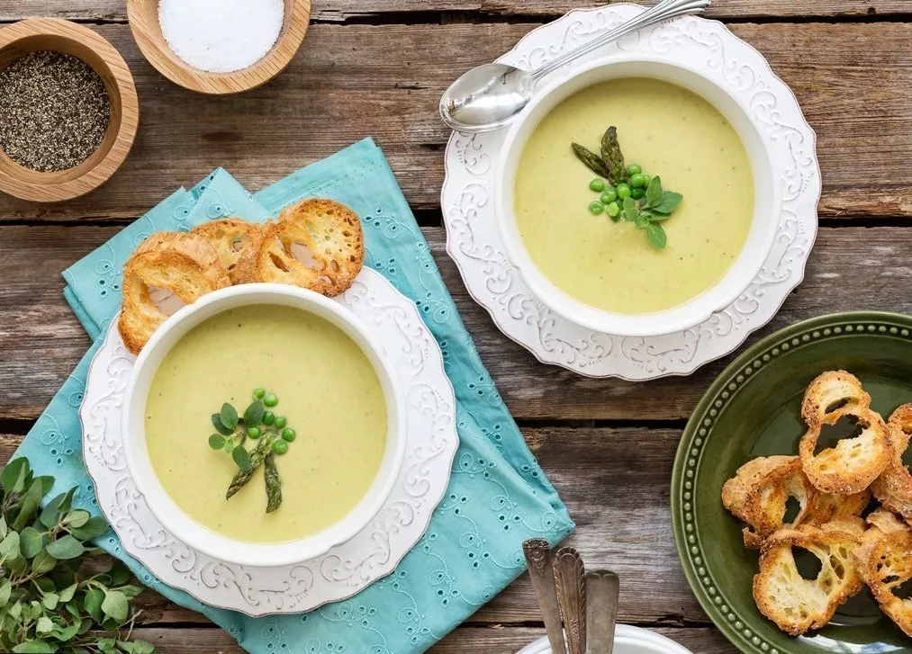 A Vegan, Gluten-Free, Creamy Asparagus and Pea Soup Recipe