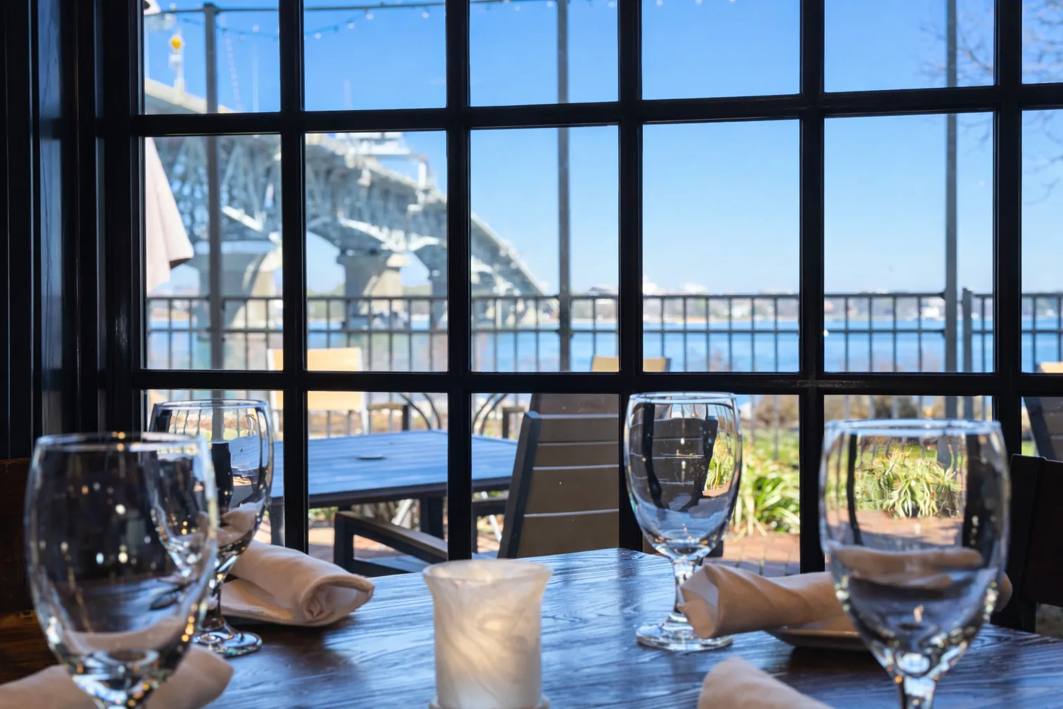 Virginia Waterfront Restaurants with the Best Coastal Views
